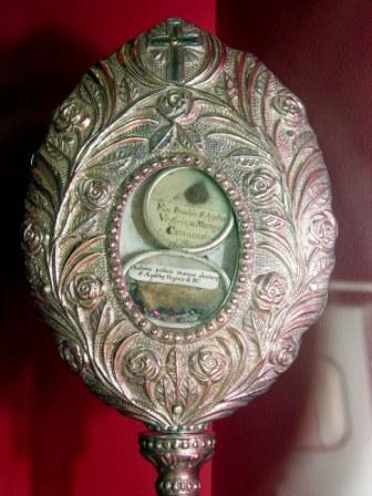 Particolare del reliquiario con l'osso di Sant'Agata nel museo diocesano di Gallipoli